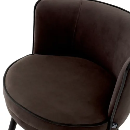 moderni klasika, interjero dizainas, klasika, elegancija, elegantiskas interjeras, pusbario kėdė, pusbario kėdė grenada, eichholtz pusbario kėdė, elegant home